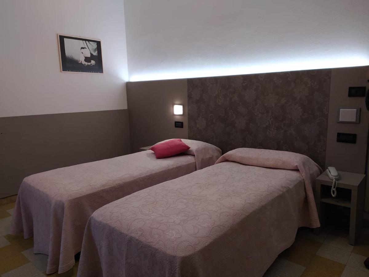 Hotel San Giorgio Savoia Bellaria-Igea Marina Zewnętrze zdjęcie