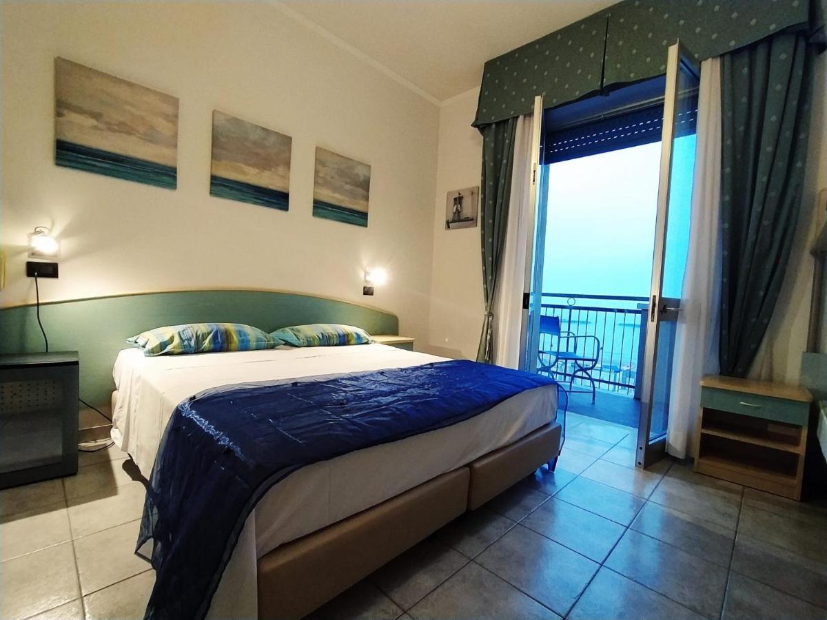 Hotel San Giorgio Savoia Bellaria-Igea Marina Zewnętrze zdjęcie