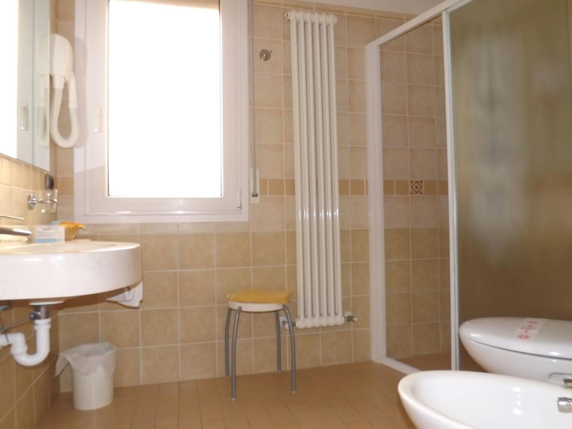 Hotel San Giorgio Savoia Bellaria-Igea Marina Pokój zdjęcie