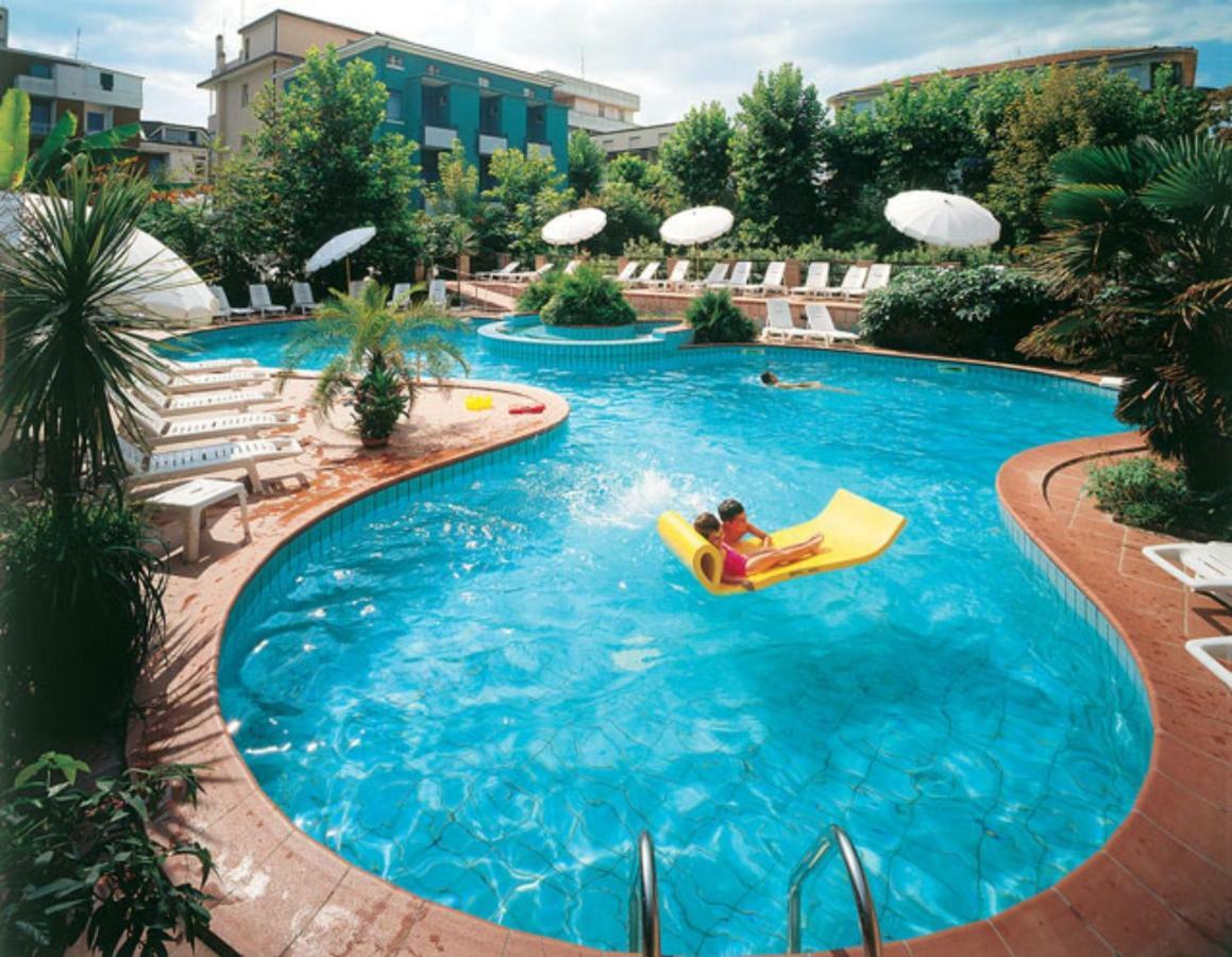 Hotel San Giorgio Savoia Bellaria-Igea Marina Zewnętrze zdjęcie